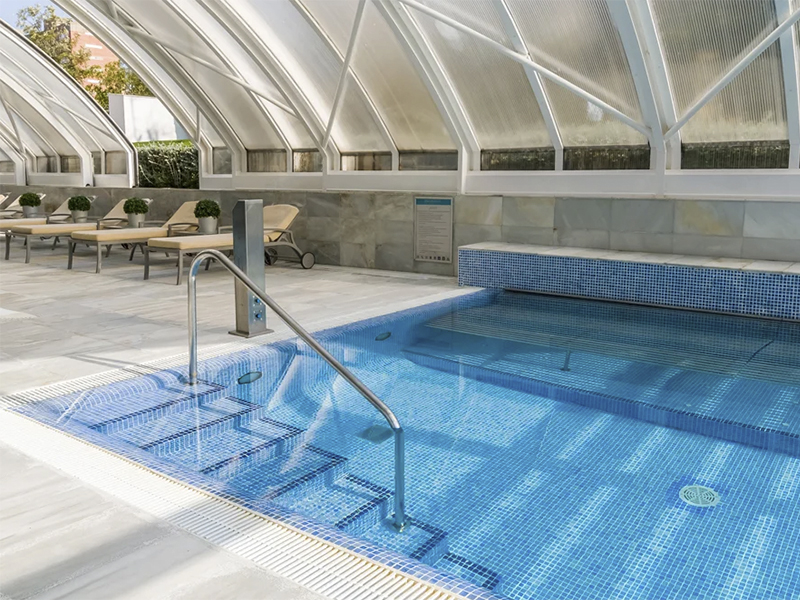 Aqua Diagonal Wellness Spa